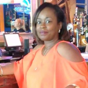 Meet your Posher, Felicia